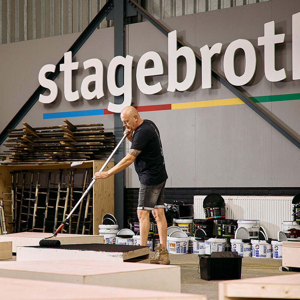 Stagebrothers
